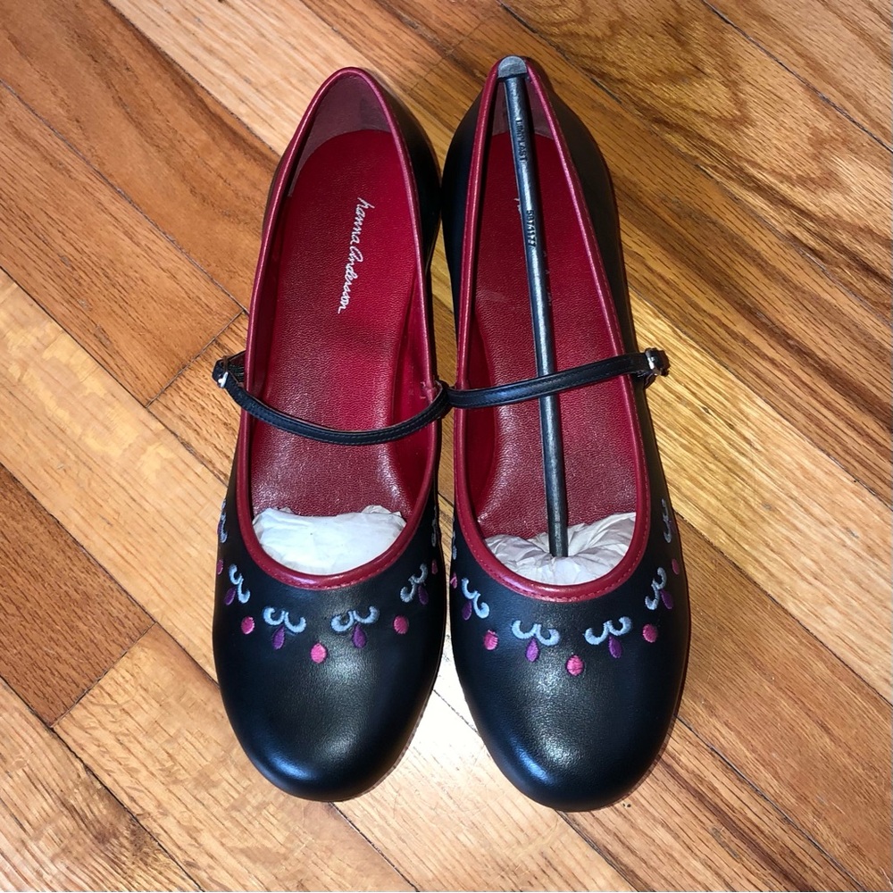 NWT Hanna Andersson Embroidered Ballet Flat Size 10